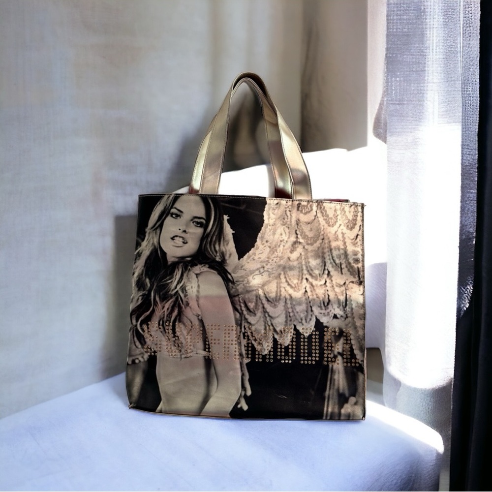 Victoria Secrets Weekend bag